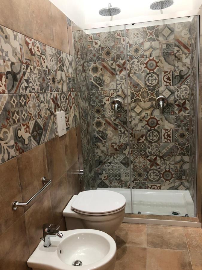 B&B Meliora Rooms Avola Bagian luar foto